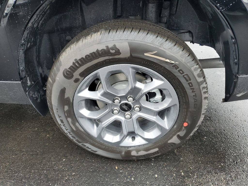 New 2025 Ford Maverick XLT w/ Equipment Group 301A image 30