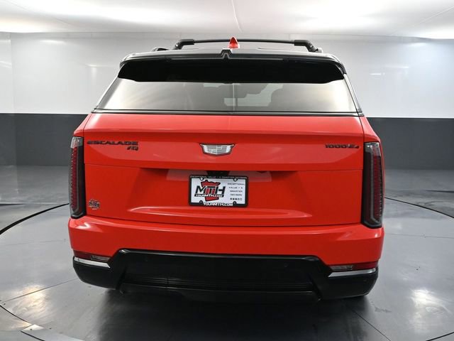 Used 2026 Cadillac Escalade IQ Sport 2 w/ LPO, ONYX Package image 7