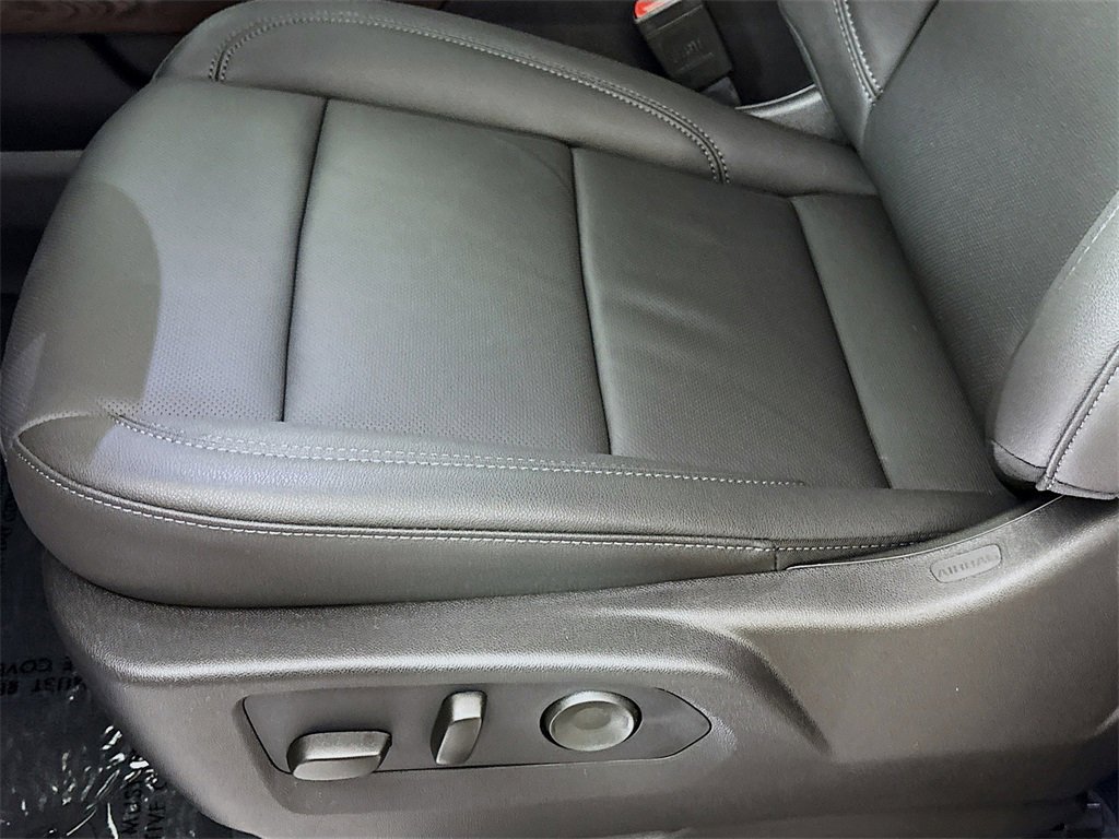 New 2026 GMC Sierra 1500 SLT w/ SLT Premium Plus Package image 19