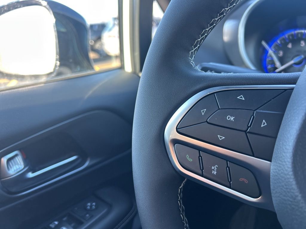 New 2026 Chrysler Voyager LX FWD image 23