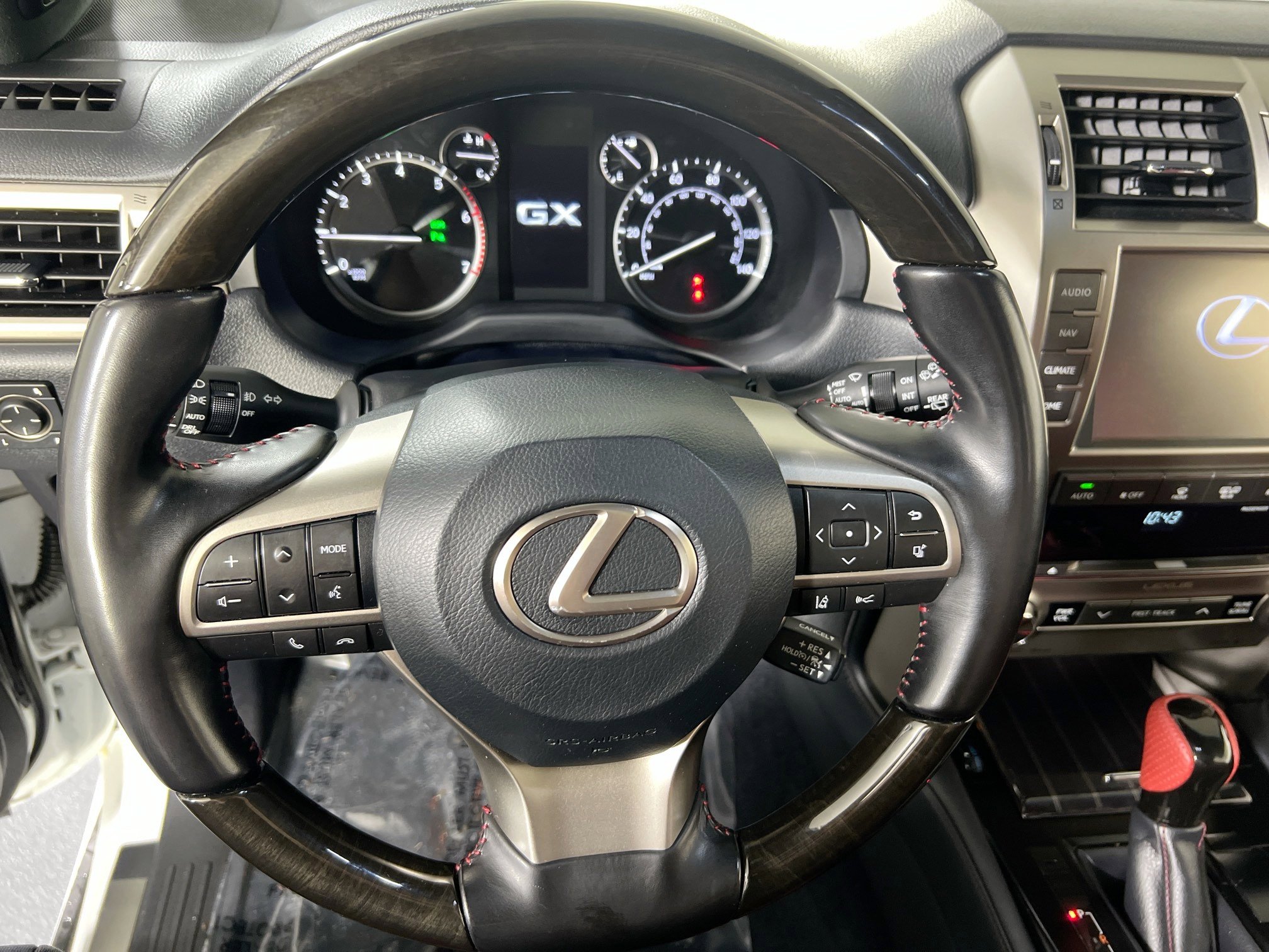 Used 2021 Lexus GX 460 Premium image 11