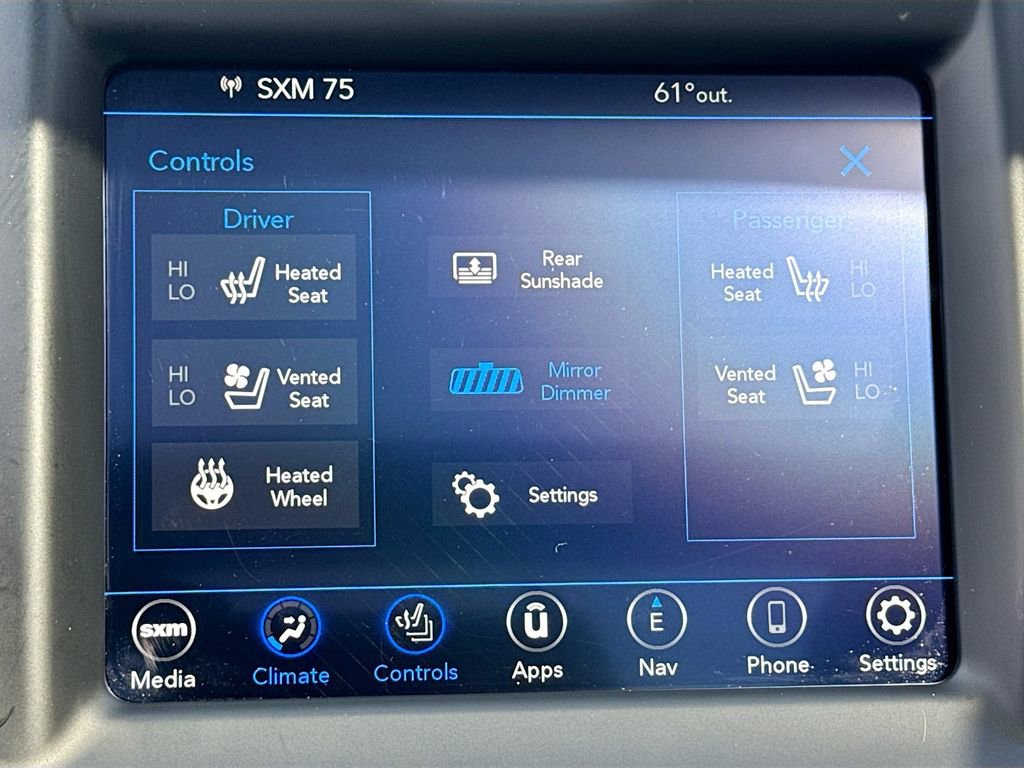 Used 2022 Chrysler 300 Touring L w/ Popular Equipment Group AWD/4WD image 19