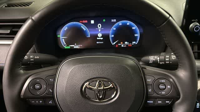 Used 2023 Toyota RAV4 XSE AWD/4WD image 16