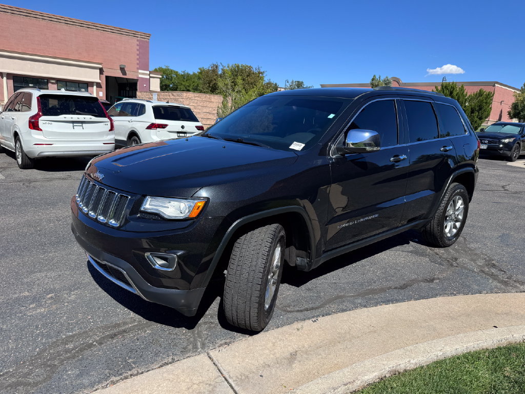 Used 2015 Jeep Grand Cherokee Limited w/ Luxury Group II AWD/4WD image 4