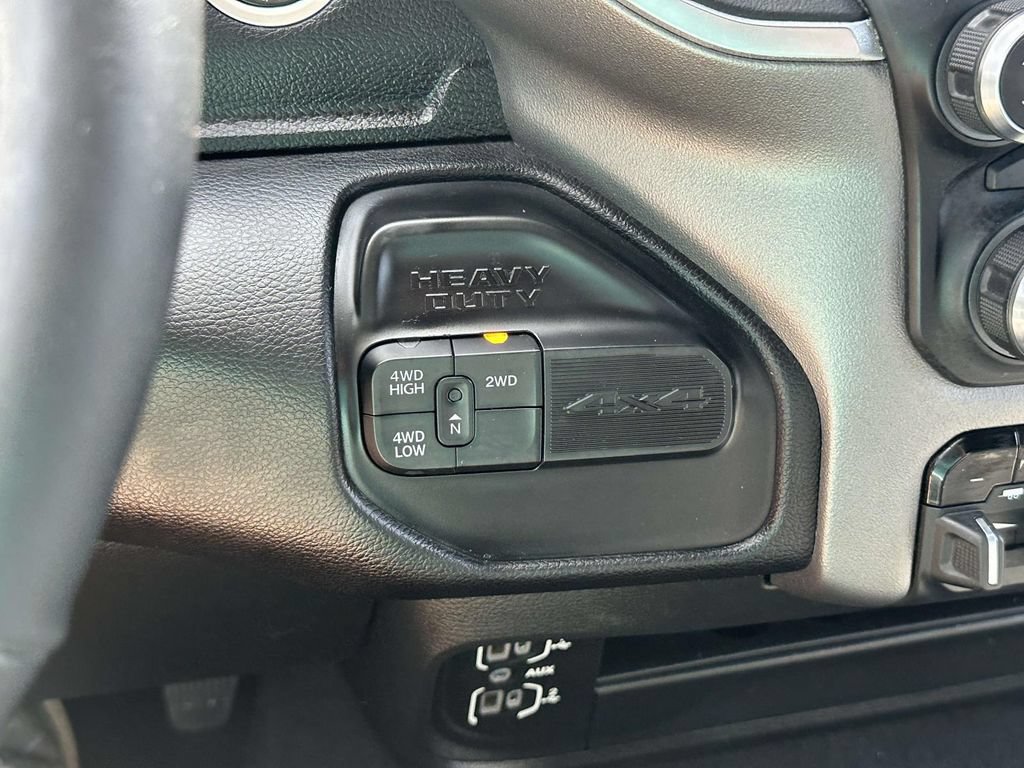 Used 2024 RAM 2500 Big Horn AWD/4WD image 28