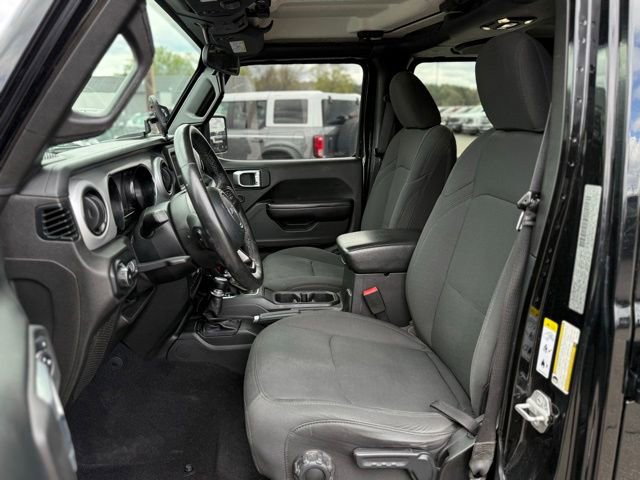 Used 2019 Jeep Wrangler Unlimited Sport AWD/4WD image 11