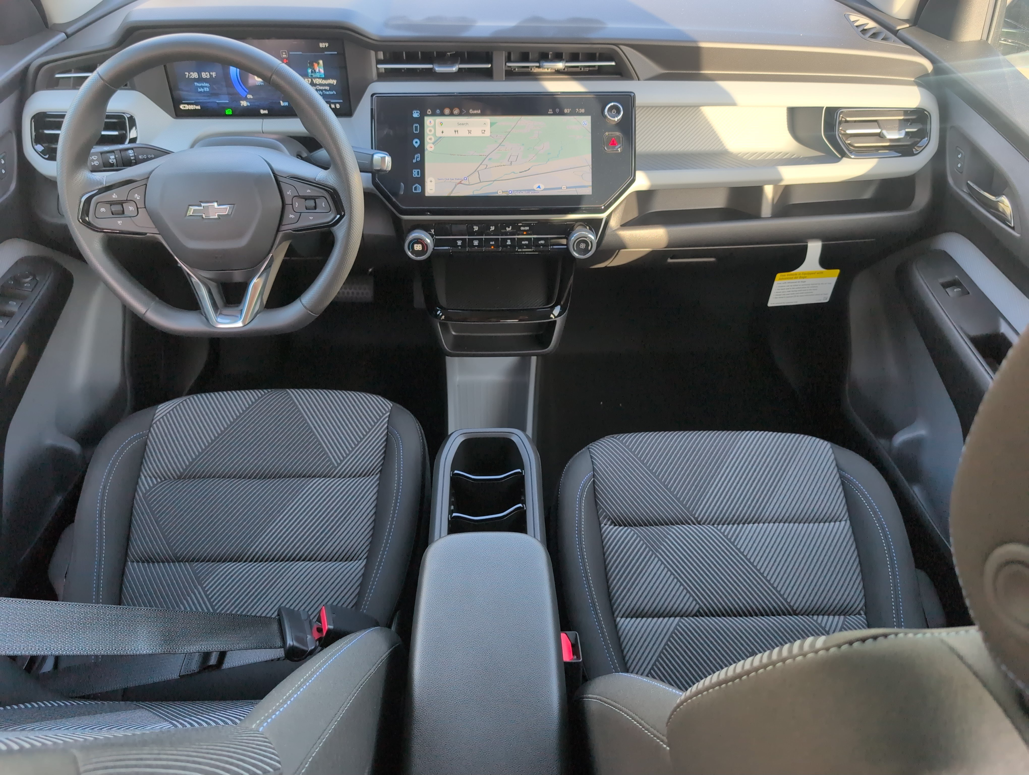 New 2027 Chevrolet Bolt LT w/ LPO, All-Weather Package FWD image 29