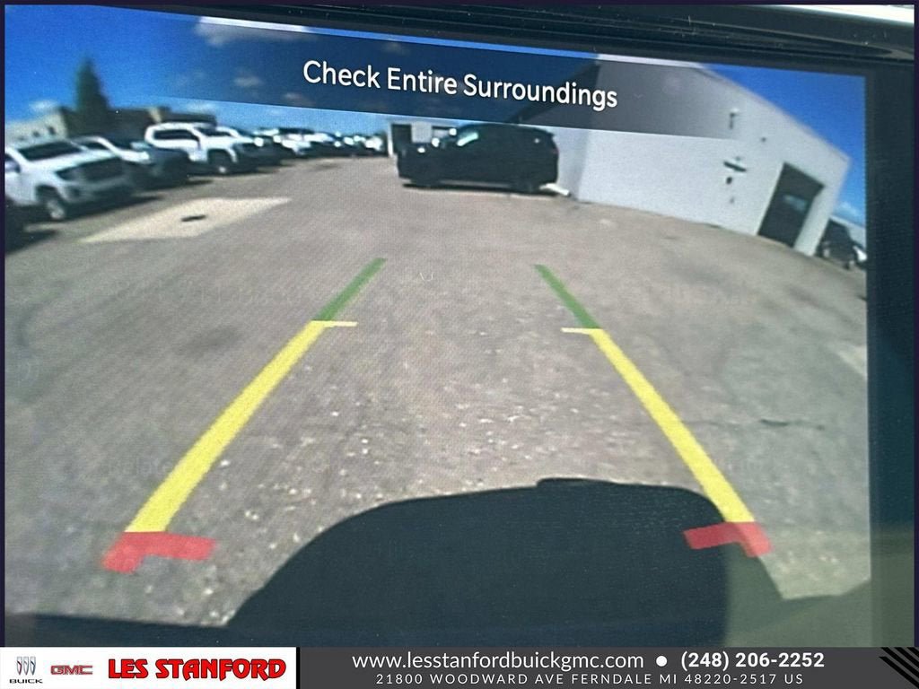 Used 2023 Chrysler Pacifica Touring-L FWD image 30