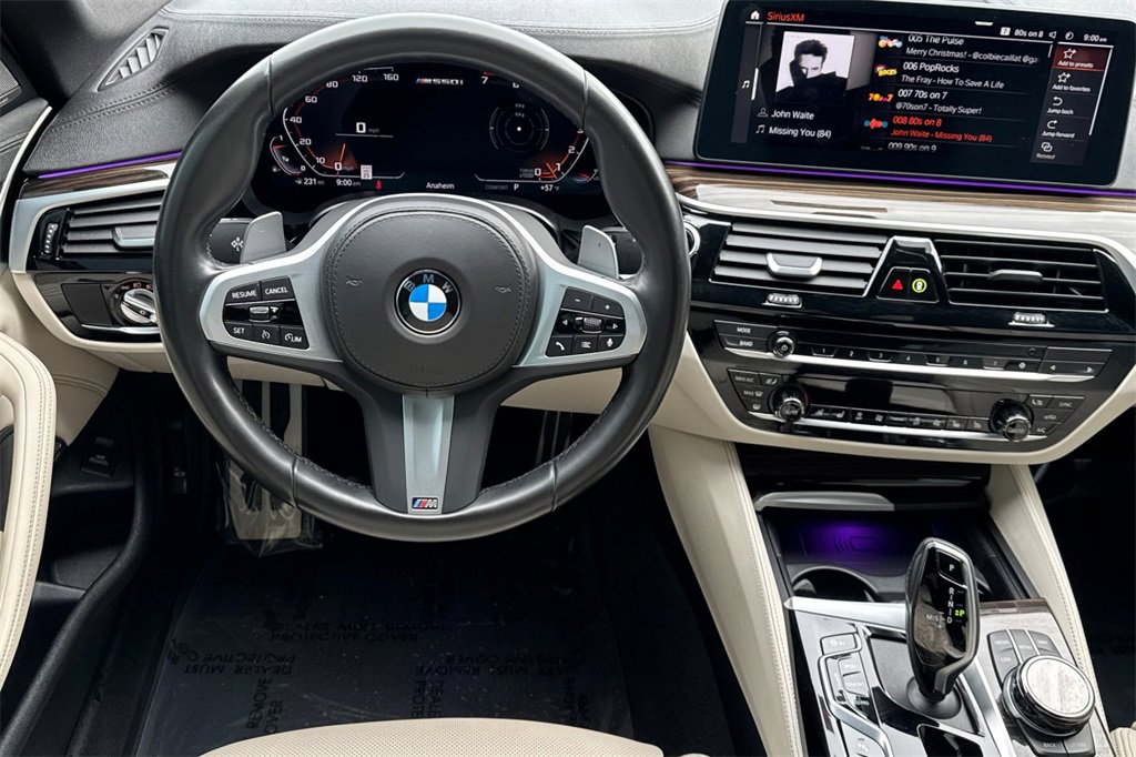 Used 2022 BMW M550i xDrive w/ Executive Package image 17