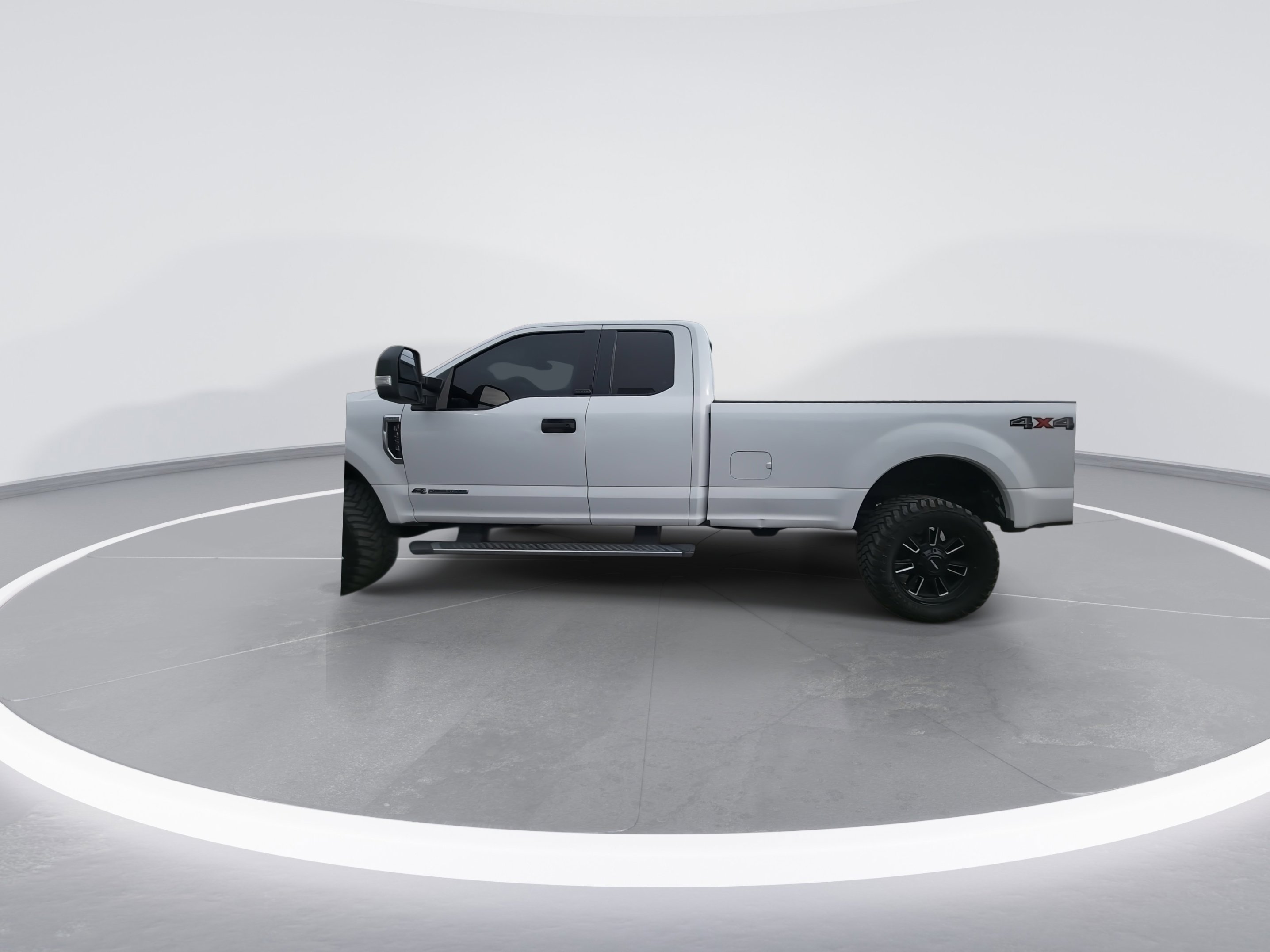 Used 2017 Ford F250 XLT w/ Camper Package image 6