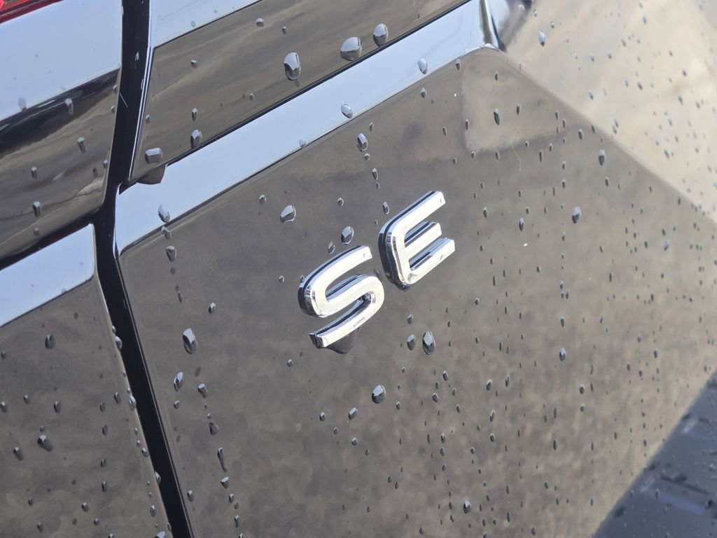 New 2026 Volkswagen Atlas Peak Edition image 9