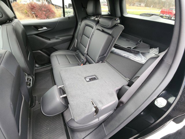 New 2026 Chevrolet Equinox LT w/ Convenience Package II image 18