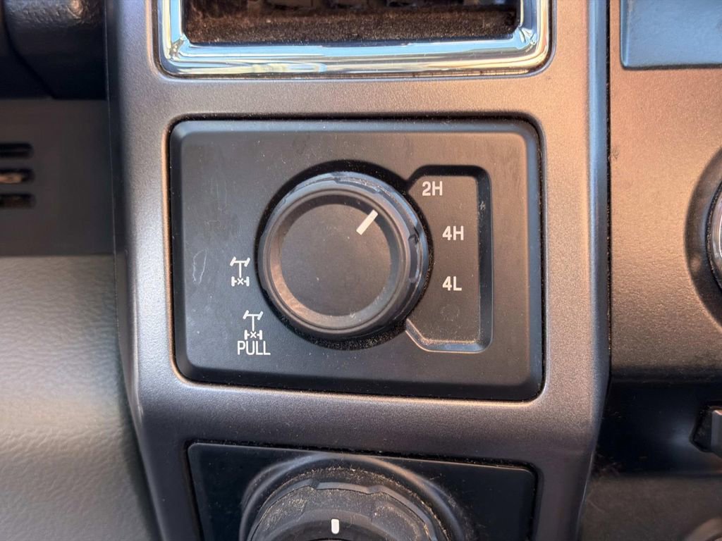 Used 2016 Ford F150 XLT w/ Equipment Group 302A Luxury image 36