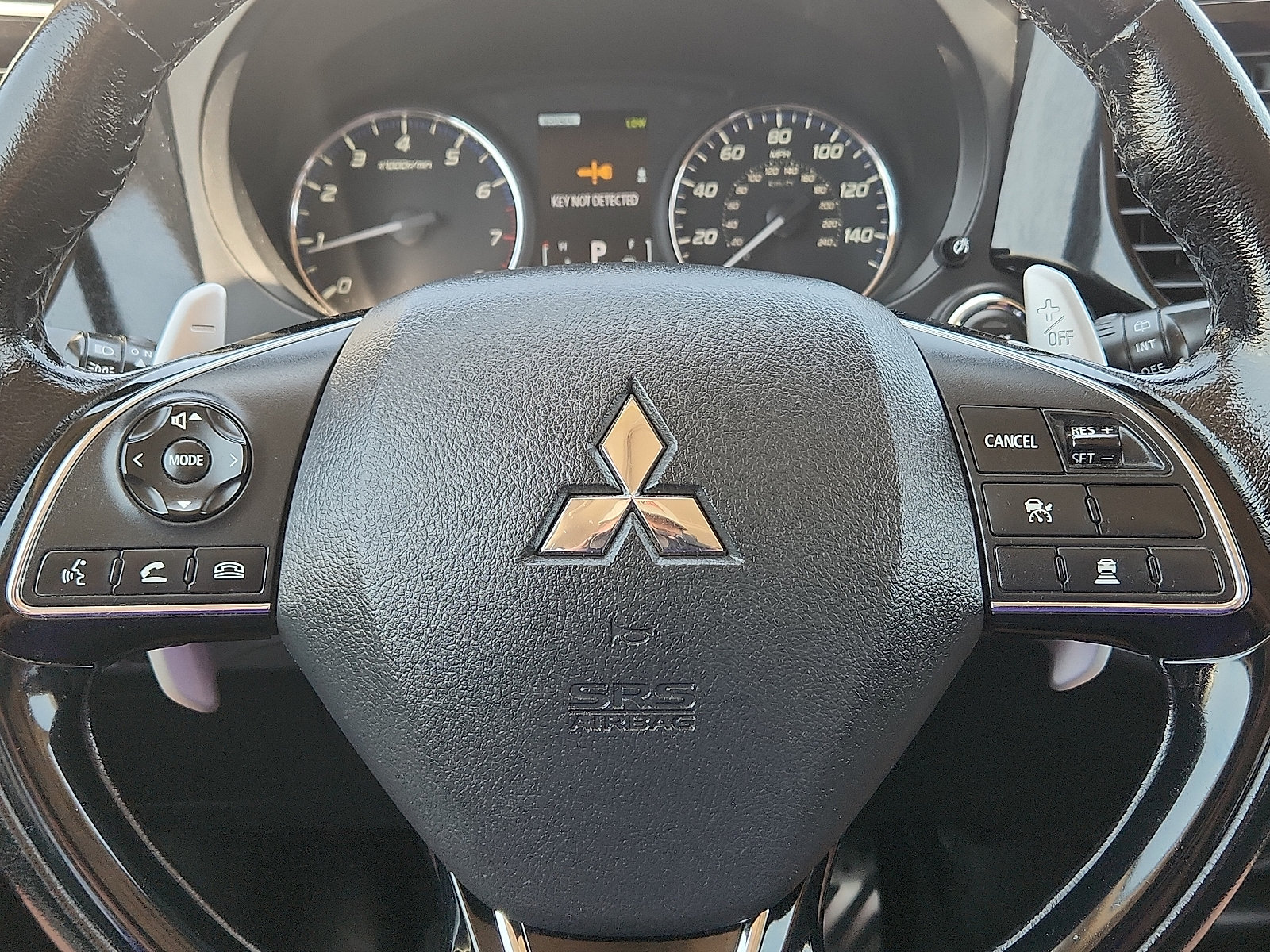 Used 2016 Mitsubishi Outlander GT AWD/4WD image 19