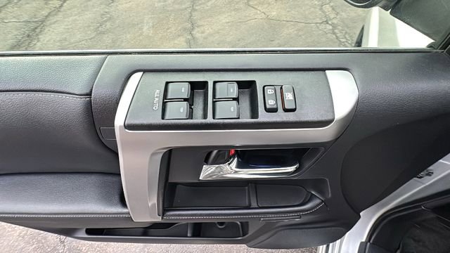 Used 2024 Toyota 4Runner Limited image 10
