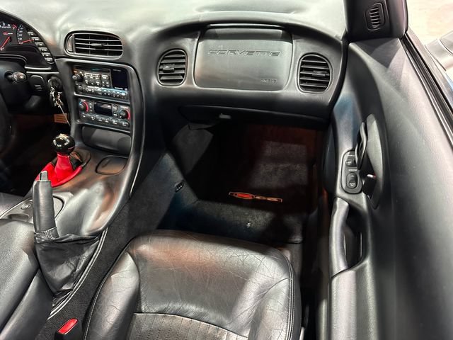 Used 2001 Chevrolet Corvette Z06 RWD image 11