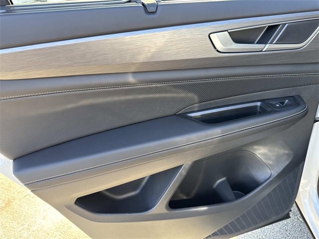 New 2026 Volkswagen Atlas Cross Sport SE image 11