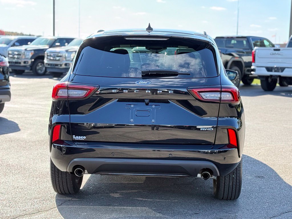 Used 2023 Ford Escape ST-Line w/ Tech Pack #1 AWD/4WD image 39