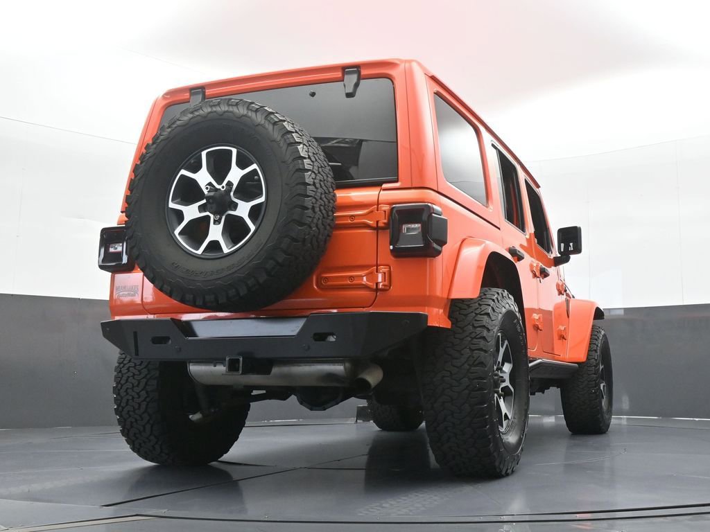 Used 2018 Jeep Wrangler Unlimited Sahara AWD/4WD image 54