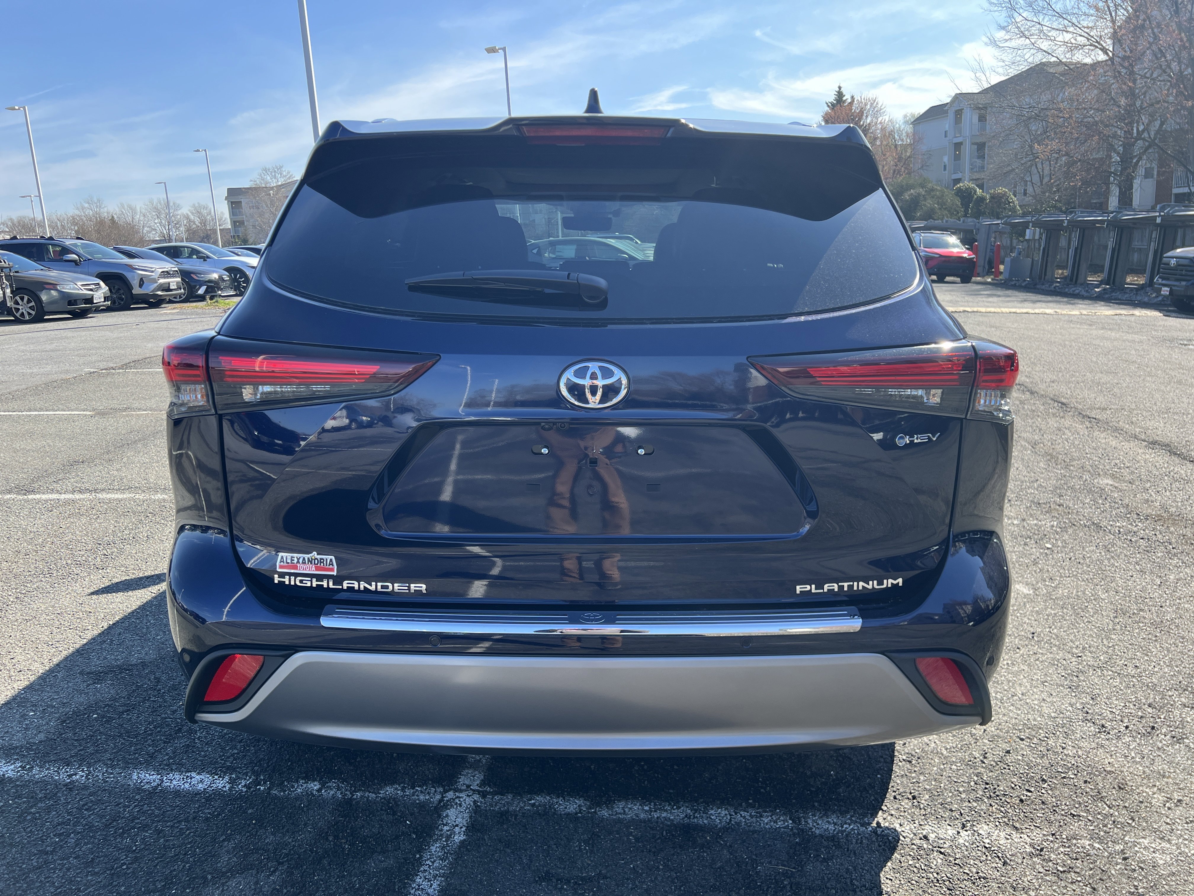 New 2026 Toyota Highlander Platinum image 5