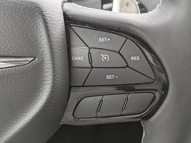 Used 2023 Chrysler 300 S w/ Comfort Group RWD image 26