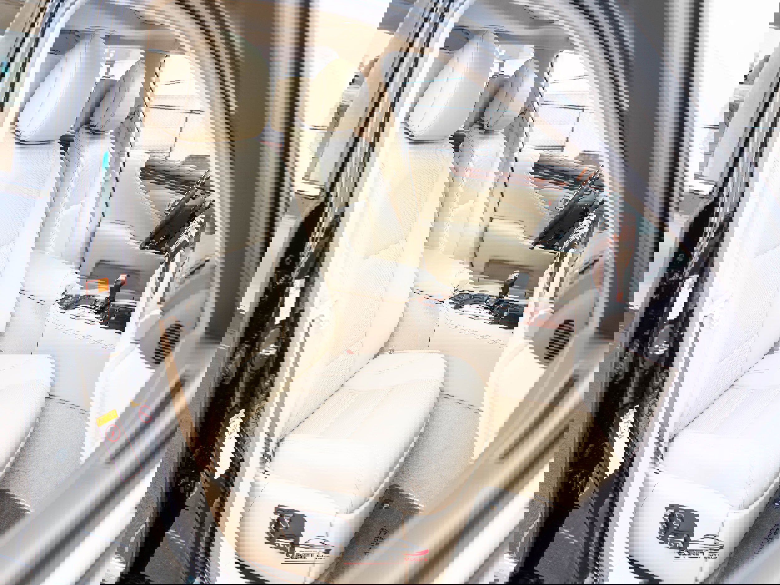 Used 2016 Lexus LS 460 L image 17