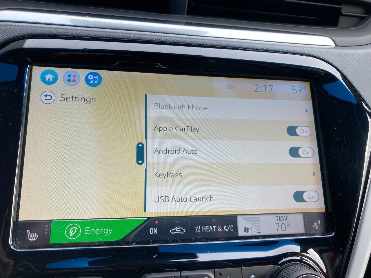 Used 2017 Chevrolet Bolt Premier w/ Driver Confidence II Package FWD image 16