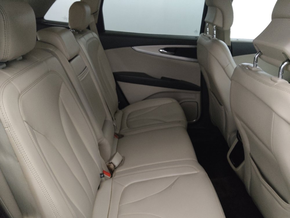 Used 2018 Lincoln MKX Premiere FWD image 19