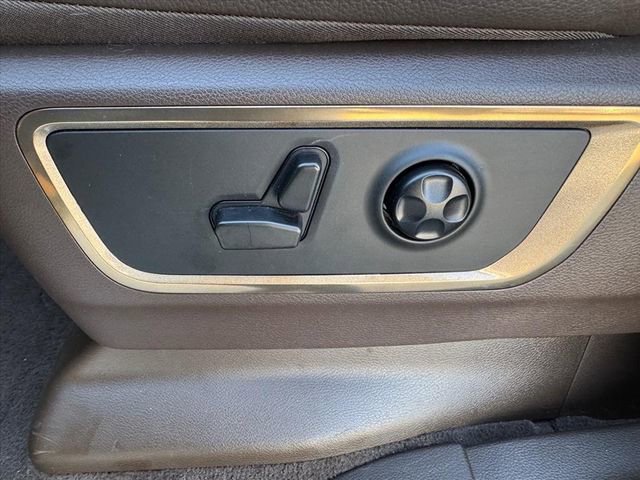 Used 2025 RAM 1500 Limited w/ Bed Utility Group image 18