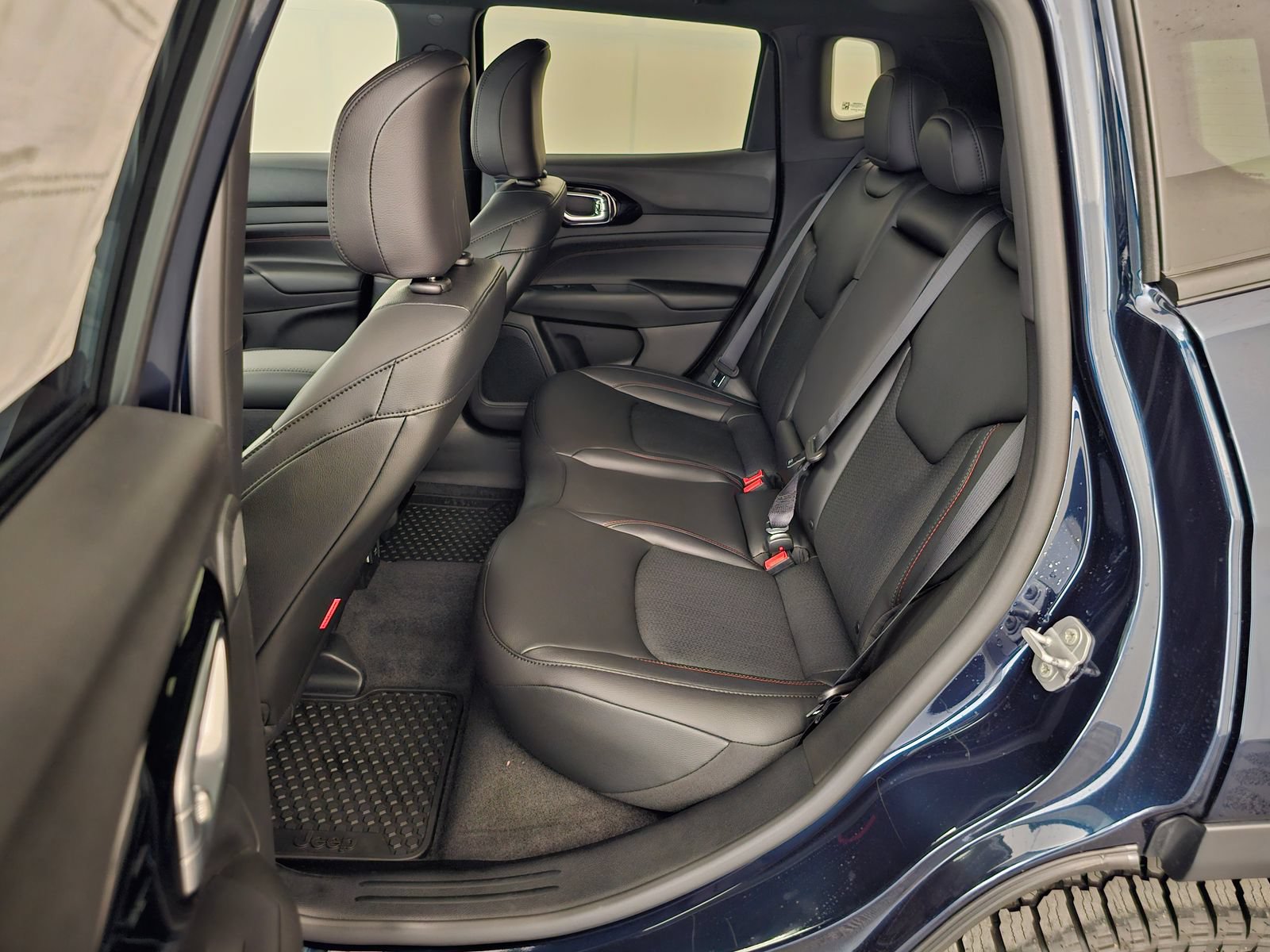 New 2026 Jeep Compass Trailhawk AWD/4WD image 23