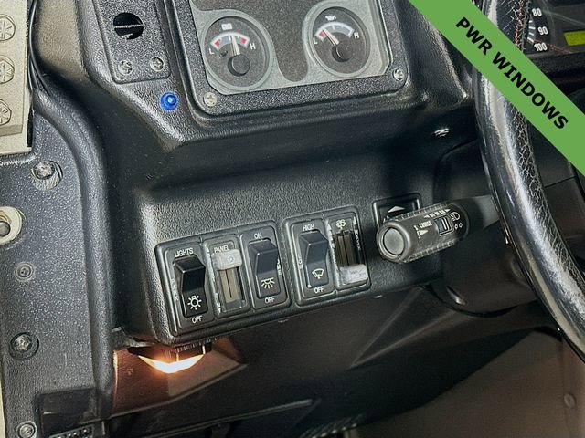 Used 2003 HUMMER H1 4-Door Open Top AWD/4WD image 12