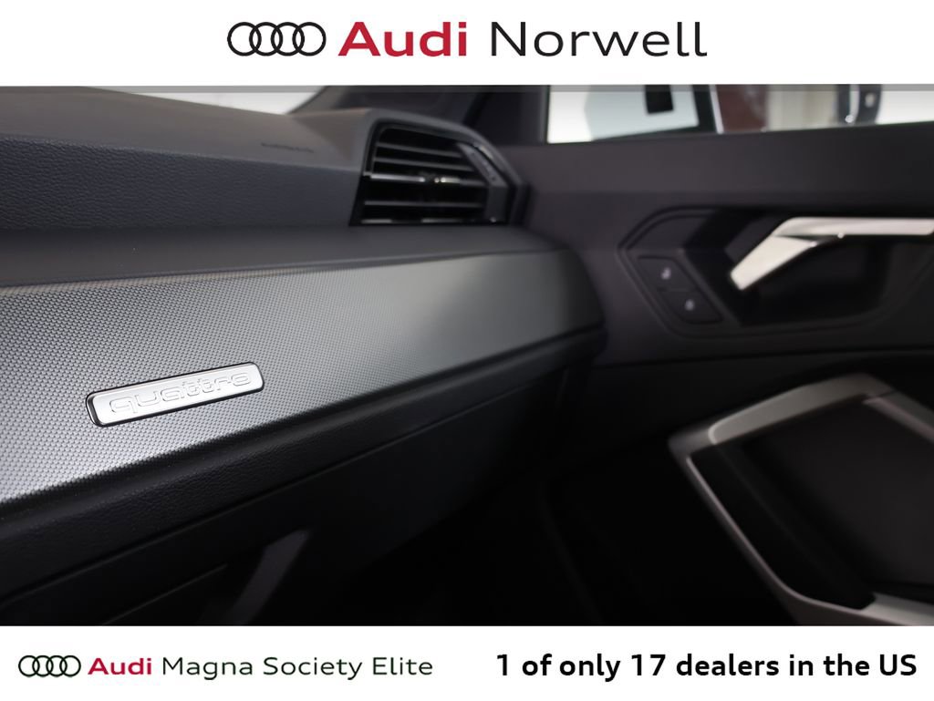 Used 2024 Audi Q3 2.0T Premium w/ Convenience Package image 8