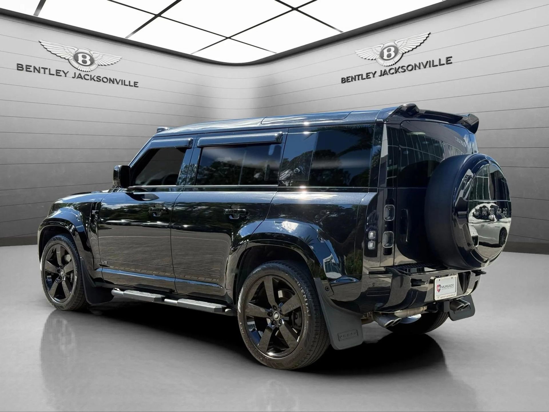 Used 2023 Land Rover Defender 110 Carpathian Edition image 12