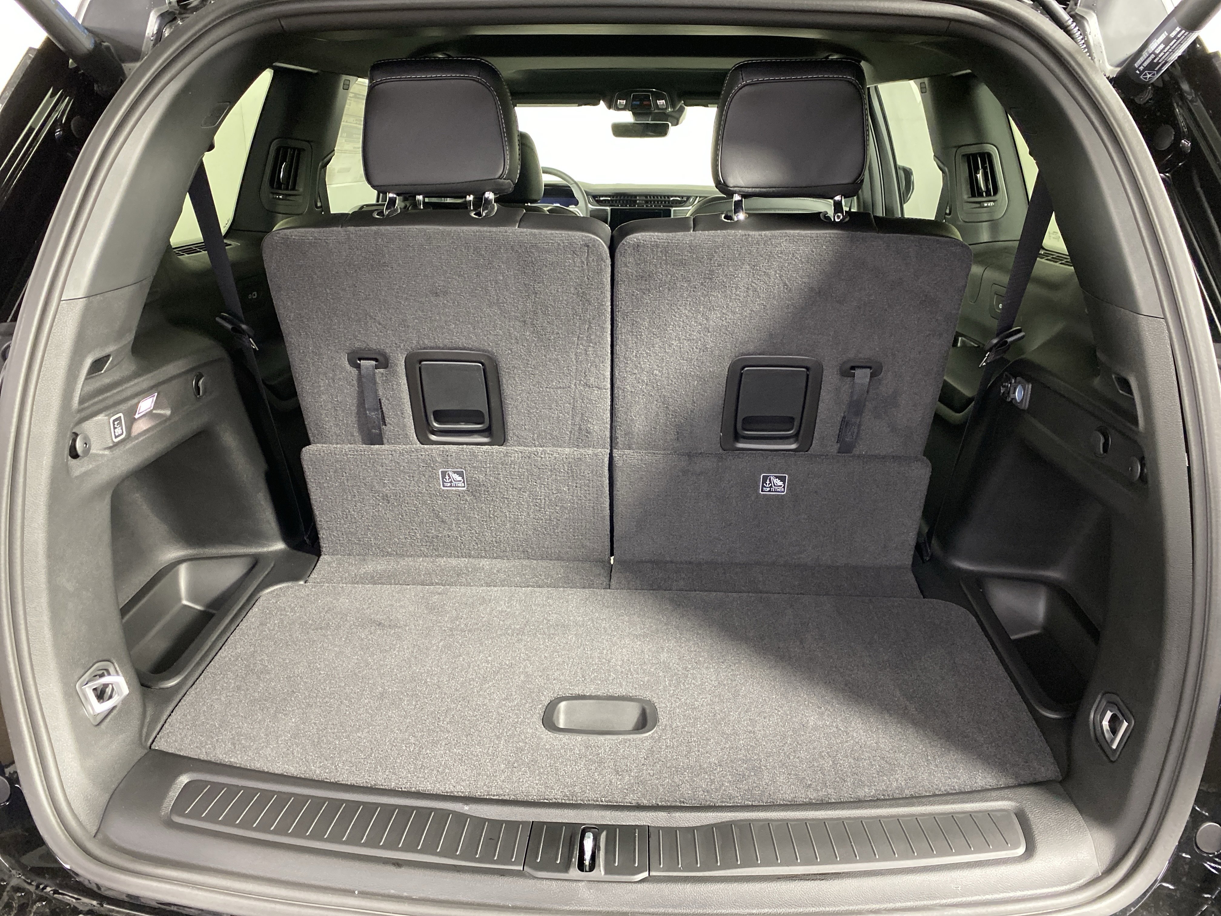 New 2025 Jeep Grand Cherokee L Altitude image 31