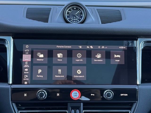 New 2026 Porsche Macan image 25