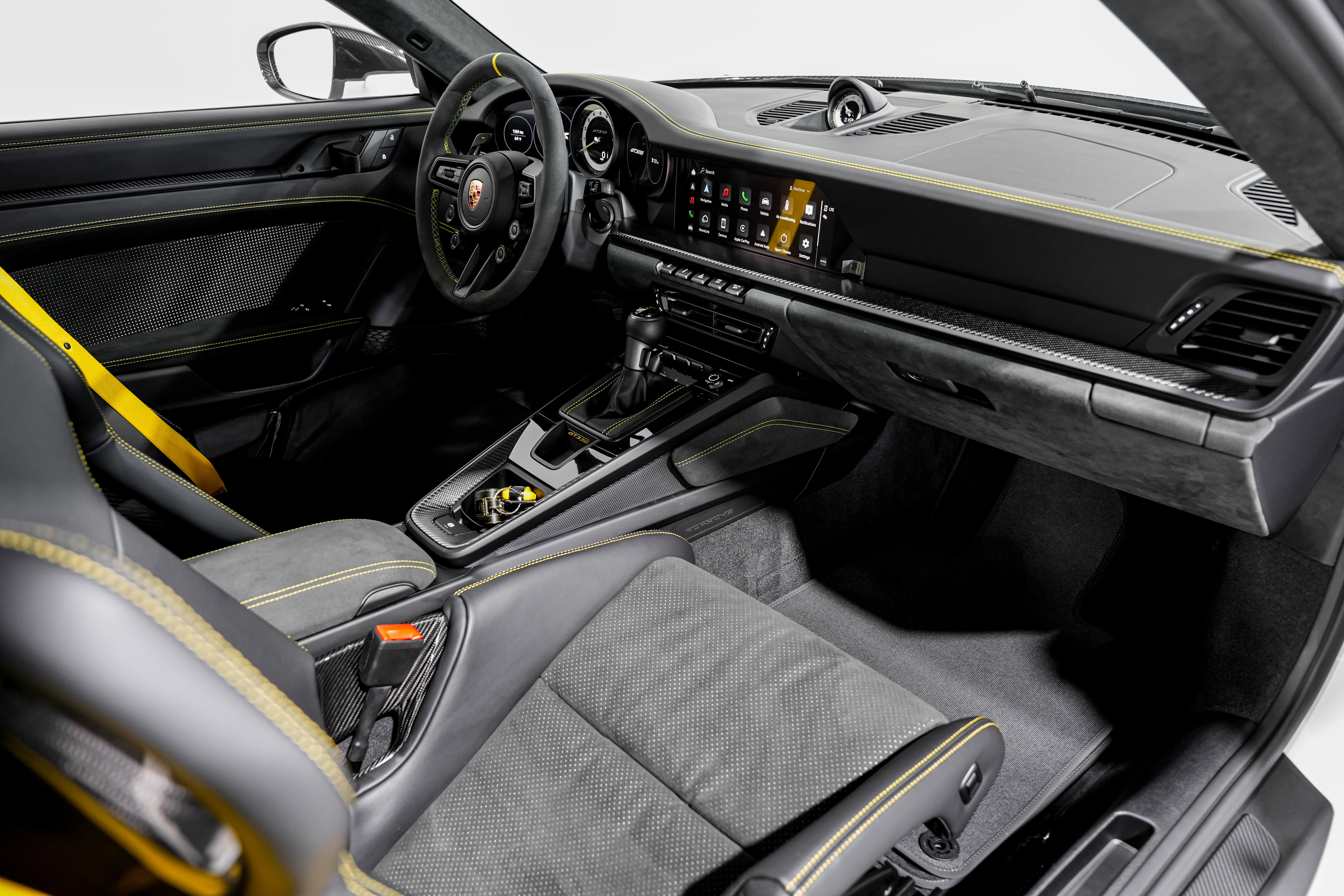 Used 2025 Porsche 911 GT3 RS image 32