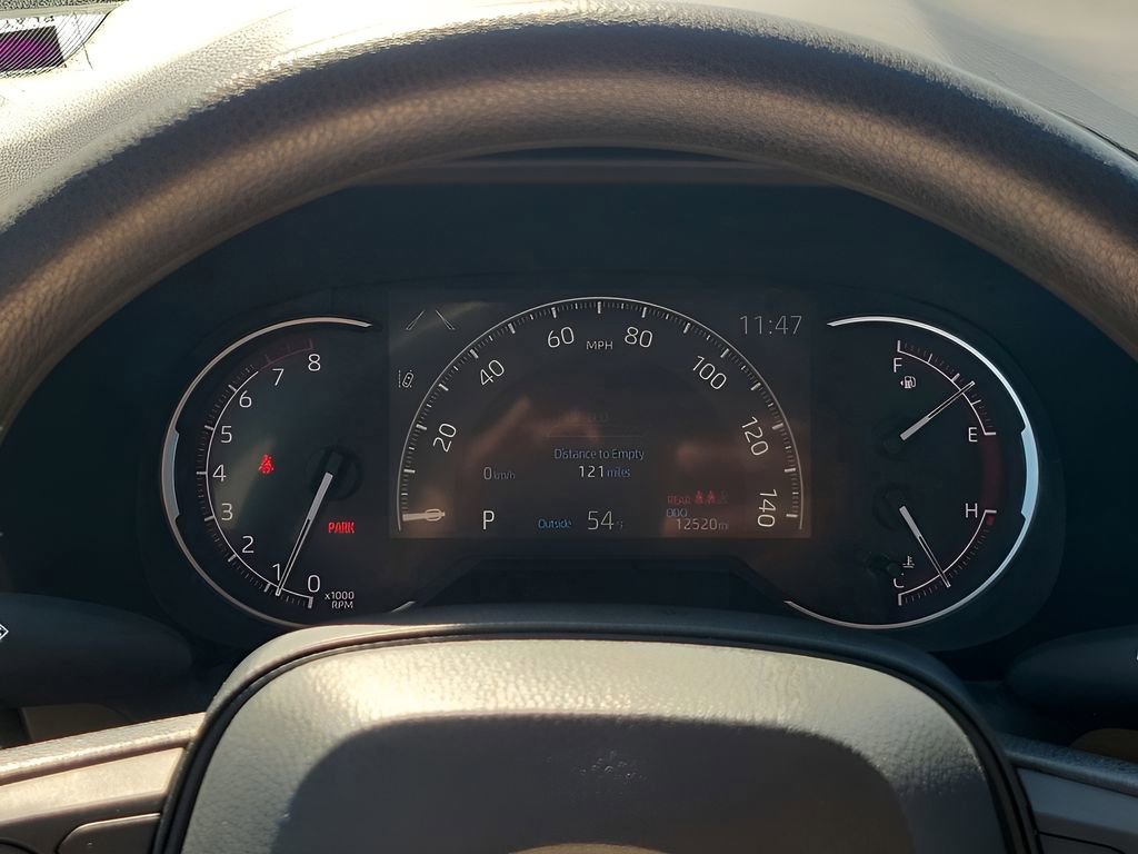 Used 2024 Toyota RAV4 LE image 28