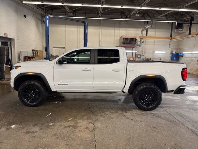 New 2026 GMC Canyon Elevation image 3