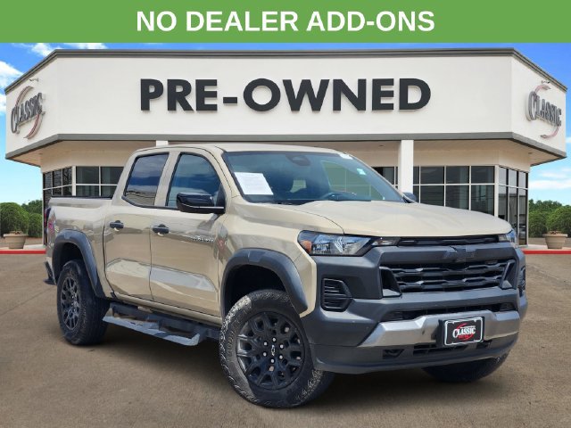 Used 2023 Chevrolet Colorado Trail Boss w/ Advanced Trailering Package AWD/4WD image 1