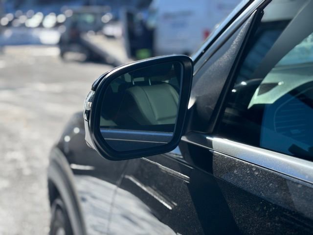 Used 2025 Mercedes-Benz GLE 350 4MATIC image 14