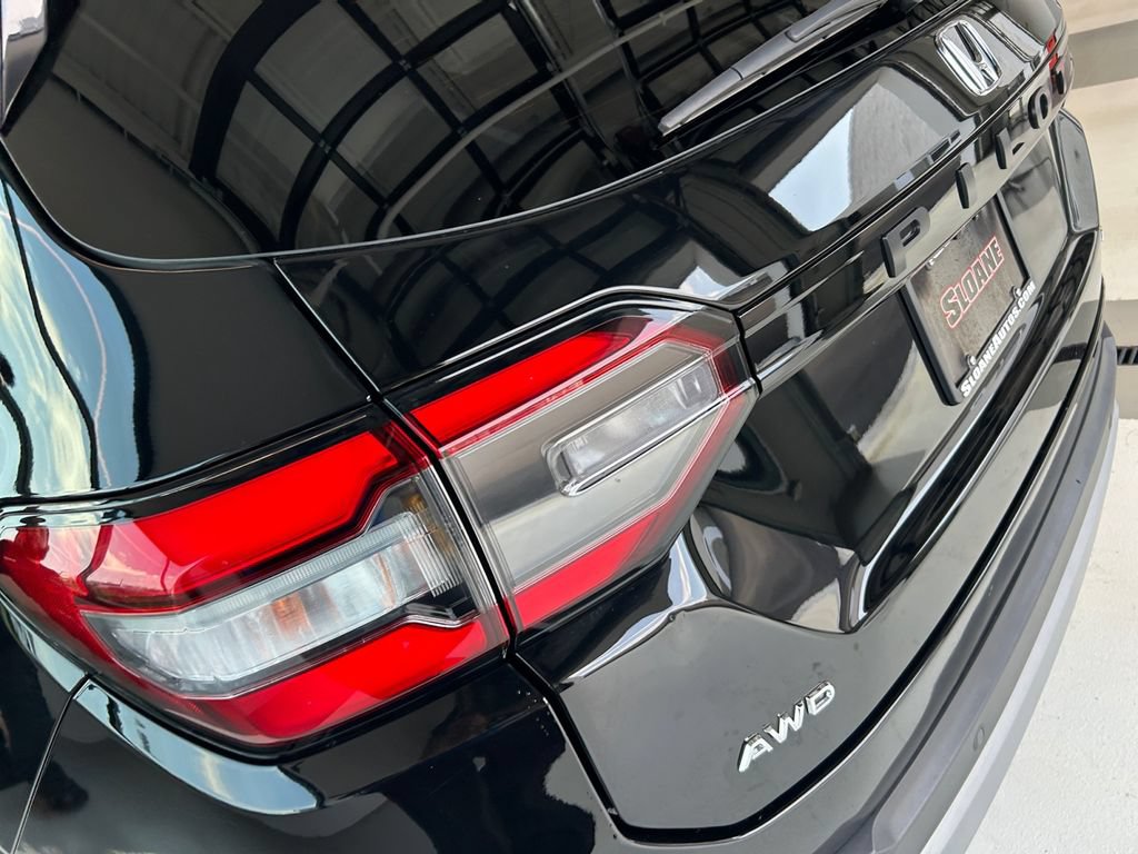 Used 2023 Honda Pilot Elite image 18