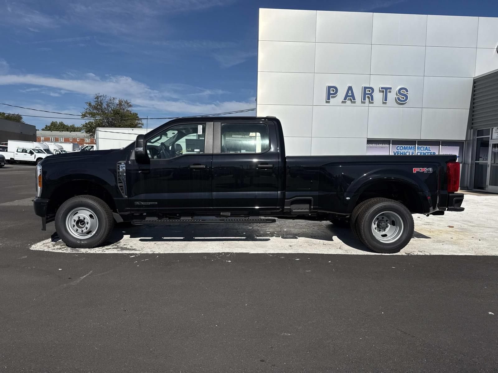 New 2025 Ford F350 XL w/ XL Driver Assist Package AWD/4WD image 6