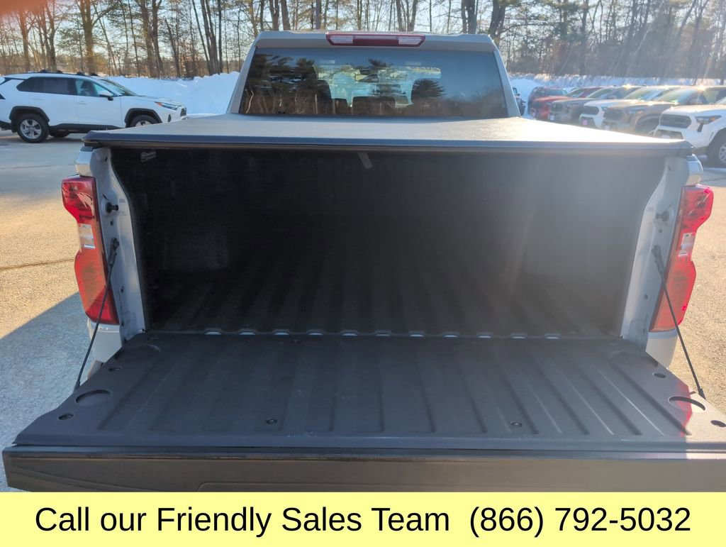 Used 2024 Chevrolet Silverado 1500 LT image 25