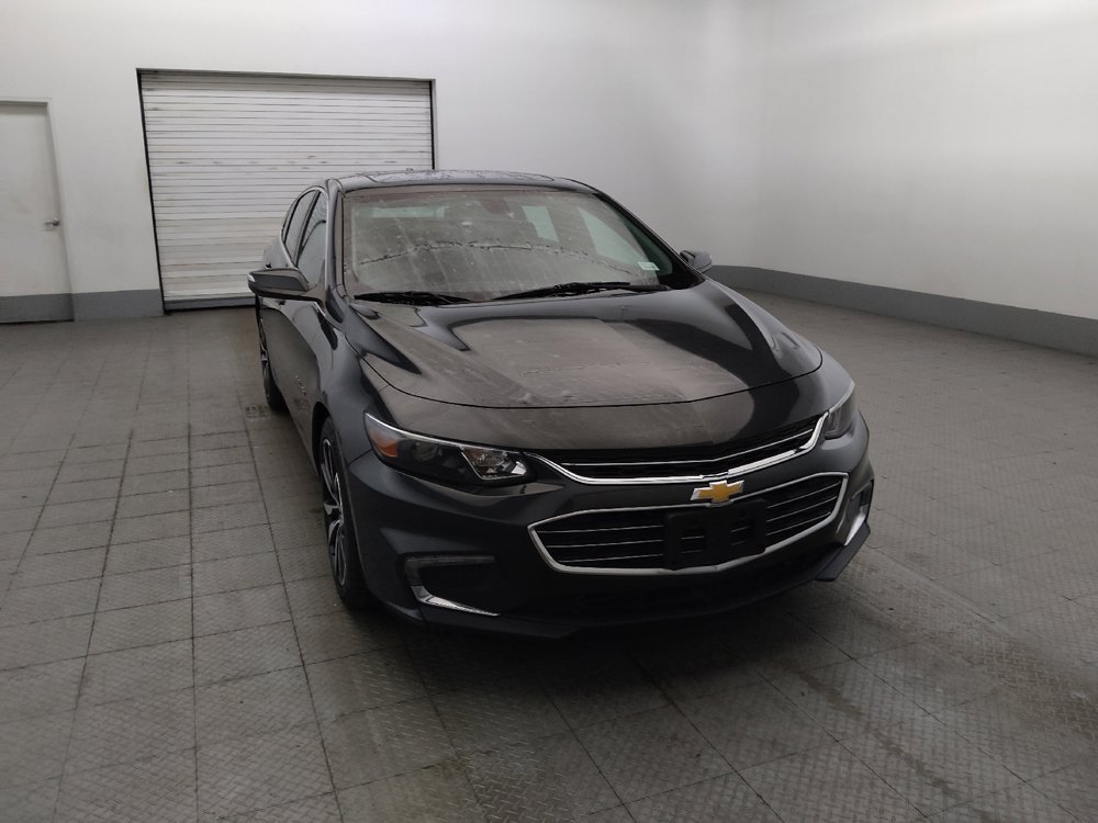 Used 2018 Chevrolet Malibu LT w/ Leather Package FWD image 14