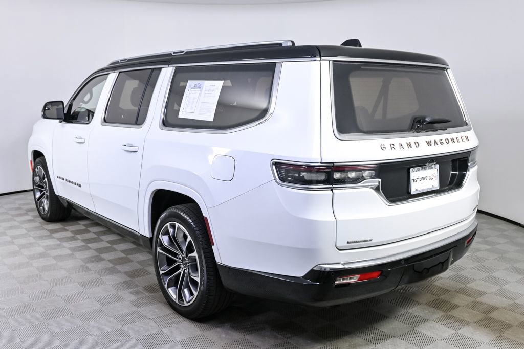 Used 2023 Jeep Grand Wagoneer L Series III w/ Rear Seat Video Group 1 image 4