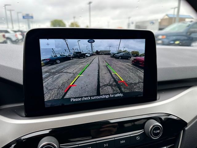 Used 2022 Ford Escape SE FWD image 17