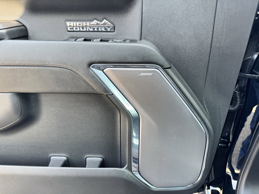 Used 2024 Chevrolet Silverado 1500 High Country w/ Technology Package image 12