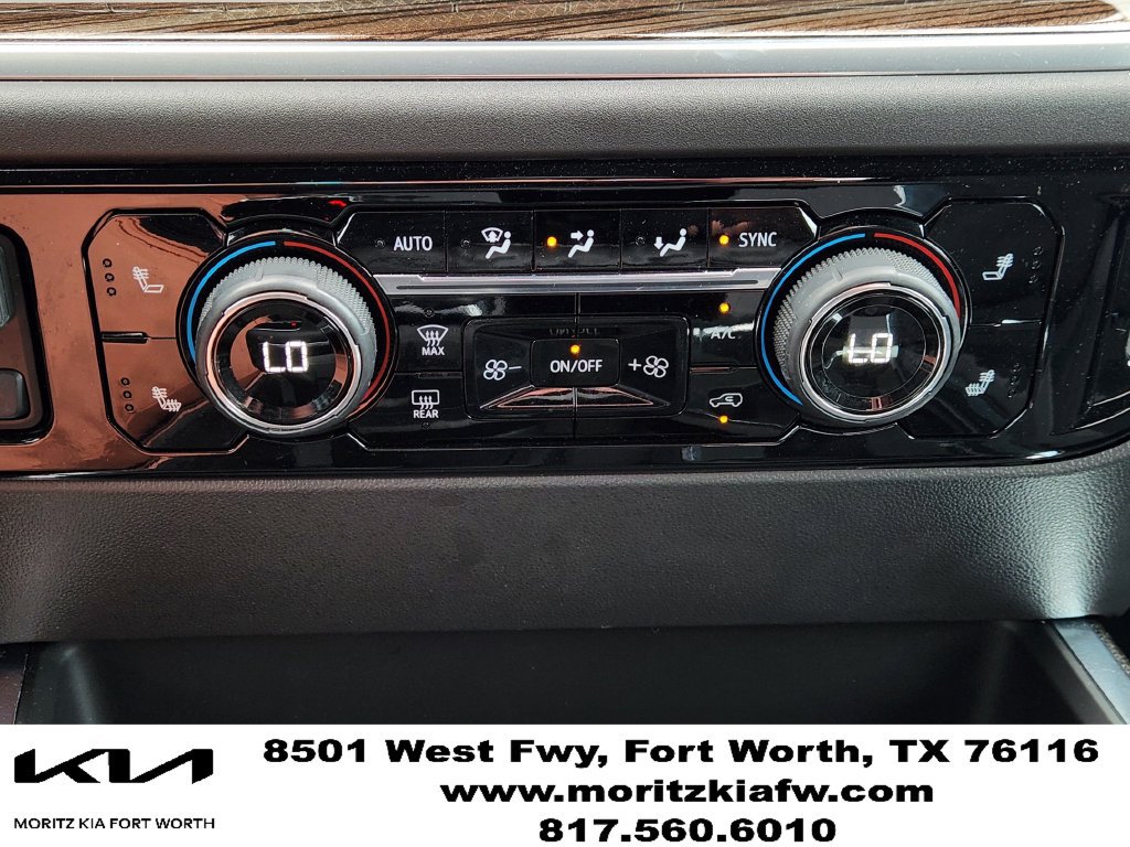 Used 2025 Chevrolet Silverado 1500 LT Trail Boss w/ Convenience Package II AWD/4WD image 19