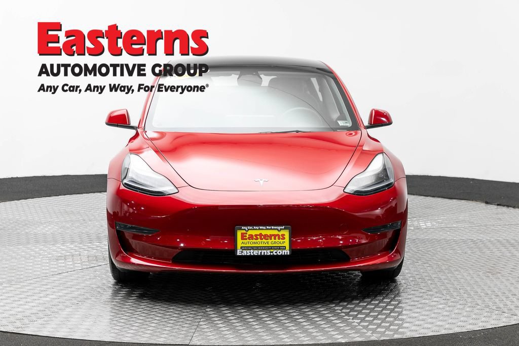 Used 2022 Tesla Model 3 Standard Range RWD image 2