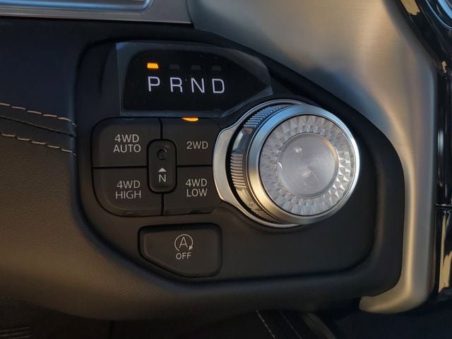 New 2026 RAM 1500 Tungsten w/ Trailer Tow Group AWD/4WD image 33
